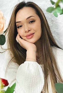 Laura, 30 y.o. from Almaty, Kazakhstan
