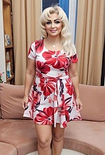 Ukrainian mail order bride Raisa from Ottawa with blonde hair and green eye color - image 10