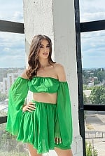 Ukrainian mail order bride Kateryna from Los Angeles with light brown hair and brown eye color - image 2