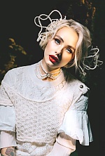 Ukrainian mail order bride Sofya from Rome with blonde hair and blue eye color - image 3