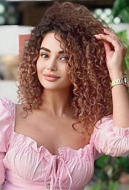 Hripsime, 34 y.o. from Dubai, UAE