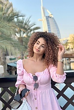 Ukrainian mail order bride Hripsime from Dubai with light brown hair and brown eye color - image 6