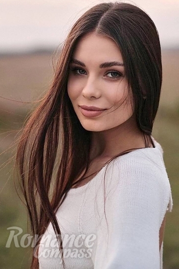 Ukrainian mail order bride Sifiia from Khmelnytskyi with brunette hair and blue eye color - image 1