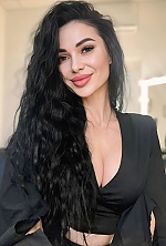 Ukrainian mail order bride Nadiia from Barcelona with brunette hair and green eye color - image 10