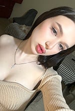 Ukrainian mail order bride Ruslana from Dnipro with brunette hair and blue eye color - image 4