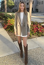 Ukrainian mail order bride Marina from San Diego with blonde hair and brown eye color - image 3