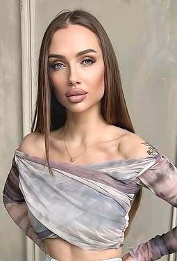Julia, 27 y.o. from Brussels, Belgium