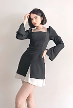 Ukrainian mail order bride Oksana from Lviv with black hair and blue eye color - image 5