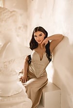 Ukrainian mail order bride Feruza from Astana with brunette hair and brown eye color - image 2