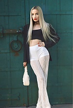 Ukrainian mail order bride Kate from Pereiaslav with blonde hair and blue eye color - image 4