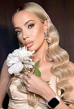 Ukrainian mail order bride Kate from Pereiaslav with blonde hair and blue eye color - image 5