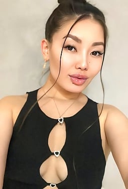 Ainura, 34 y.o. from Astana, Kazakhstan