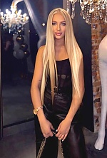 Ukrainian mail order bride Olha from Kyiv with blonde hair and green eye color - image 8