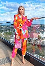 Ukrainian mail order bride Victoria from Kyiv with blonde hair and brown eye color - image 6