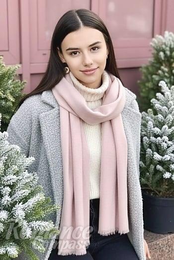 Ukrainian mail order bride Khrystyna from Ivano-Frankivsk with brunette hair and brown eye color - image 1