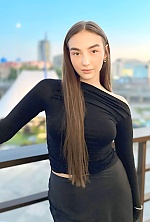 Ukrainian mail order bride Olexandra from Kropyvnytskyi with light brown hair and green eye color - image 9