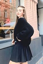 Ukrainian mail order bride Olexandra from Kropyvnytskyi with light brown hair and green eye color - image 2