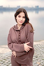 Ukrainian mail order bride Valentyna from Kryvyi Rih with light brown hair and black eye color - image 5