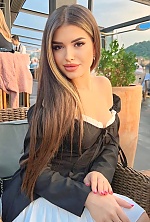 Ukrainian mail order bride Valeriia from Prague with brunette hair and brown eye color - image 3