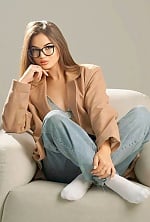 Ukrainian mail order bride Vika from Odesa with brunette hair and brown eye color - image 3