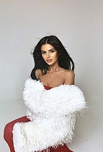 Ukrainian mail order bride Natalia from Kyiv with black hair and grey eye color - image 3