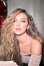 Ukrainian mail order bride Kristina from Kyiv with blonde hair and green eye color - image 9
