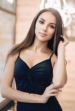 Ukrainian mail order bride Maria from Kyiv with brunette hair and black eye color - image 8