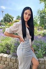 Ukrainian mail order bride Alla from Cherkasy with black hair and hazel eye color - image 5