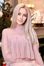 Ukrainian mail order bride Victoriya from Kyiv with blonde hair and brown eye color - image 9