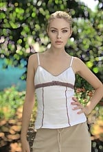 Ukrainian mail order bride Victoriya from Kyiv with blonde hair and brown eye color - image 6