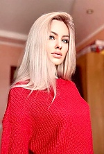 Ukrainian mail order bride Victoriya from Kyiv with blonde hair and brown eye color - image 5