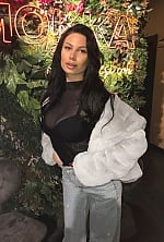 Ukrainian mail order bride Viktoriia from Antalya with black hair and green eye color - image 4