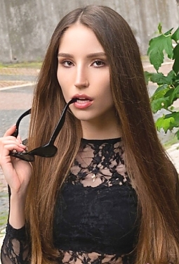 Nadiia, 21 y.o. from Kyiv, Ukraine