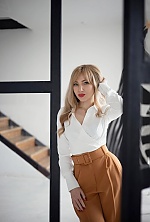 Ukrainian mail order bride Liubov from Berlin with blonde hair and green eye color - image 6
