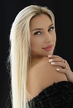 Ukrainian mail order bride Elena from Paris with blonde hair and blue eye color - image 8
