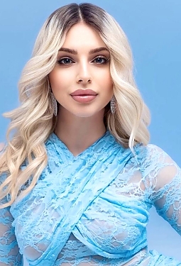 Paulina, 28 y.o. from Kyiv, Ukraine