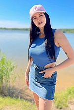 Ukrainian mail order bride Inna from Kharkiv with black hair and brown eye color - image 5