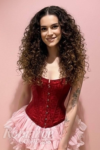 Ukrainian mail order bride Lesya from Ivano-Frankivsk with red hair and green eye color - image 1