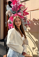 Ukrainian mail order bride Yulia from Ivano-Frankivsk with light brown hair and blue eye color - image 23