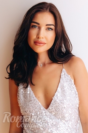 Ukrainian mail order bride Tatyana from Kyiv with black hair and grey eye color - image 1