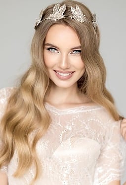Oleksandra, 29 y.o. from Dnipro, Ukraine