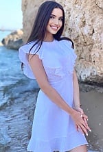 Ukrainian mail order bride Olha from Kyiv with brunette hair and green eye color - image 5