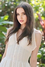 Ukrainian mail order bride Olha from Kyiv with brunette hair and green eye color - image 6