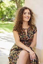 Ukrainian mail order bride Julia from Odesa with light brown hair and brown eye color - image 7