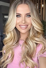 Ukrainian mail order bride Valeria from Chicago with blonde hair and blue eye color - image 6