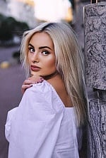 Ukrainian mail order bride Oleksandra from Warsaw with blonde hair and black eye color - image 3