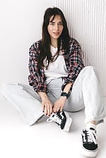 Ukrainian mail order bride Valeria from Odesa with light brown hair and brown eye color - image 4