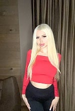 Ukrainian mail order bride Victoria from Ottawa with blonde hair and green eye color - image 7