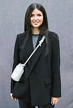 Ukrainian mail order bride Yana from Kyiv with black hair and grey eye color - image 2