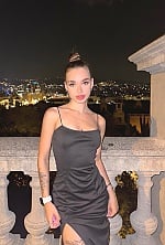 Ukrainian mail order bride Anna from Berlin with brunette hair and brown eye color - image 5